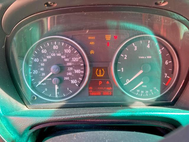 Photo 8 from auction – 2006 BMW 330 I with VIN WBAVB33526PS15451