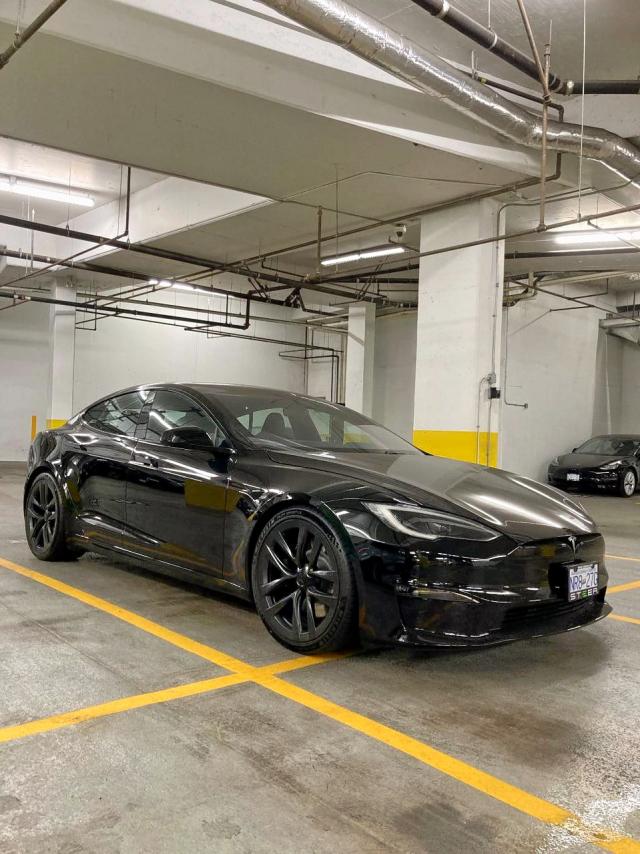 TESLA MODEL S 2022 with VIN 5YJSA1E52NF482835 - Photo from auction