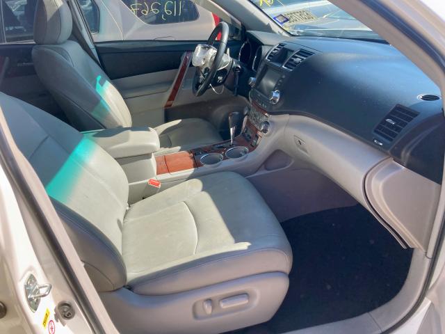 Photo 5 from auction – 2011 TOYOTA HIGHLANDER with VIN 5TDYK3EH8BS048231