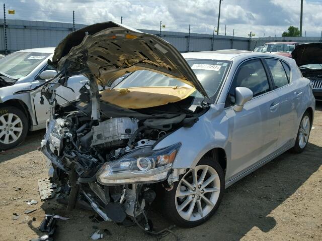 Photo 2 from auction – 2013 LEXUS CT200H with VIN JTHKD5BH3D2171296