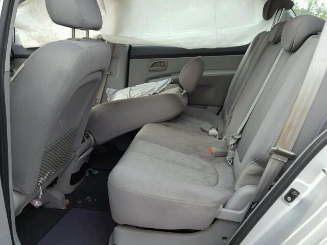 Photo 6 from auction – 2008 KIA RONDO with VIN KNAFG526487161388