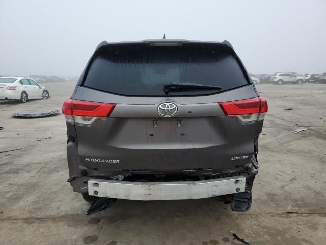 Photo 6 from auction – 2018 TOYOTA HIGHLANDER with VIN 5TDYZRFH0JS257149