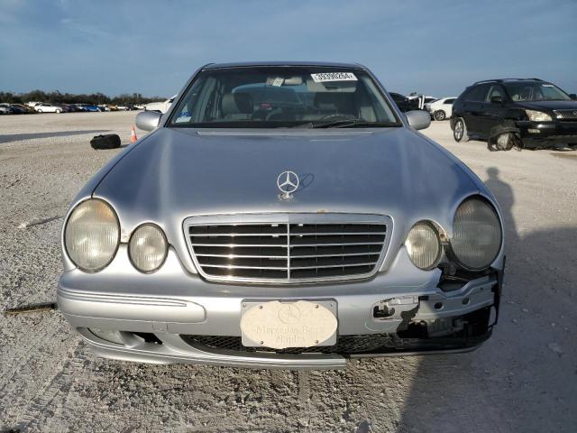 Zdjęcie 5 z aukcji – 2000 MERCEDES-BENZ E 320 z VIN WDBJF65J8YB095445