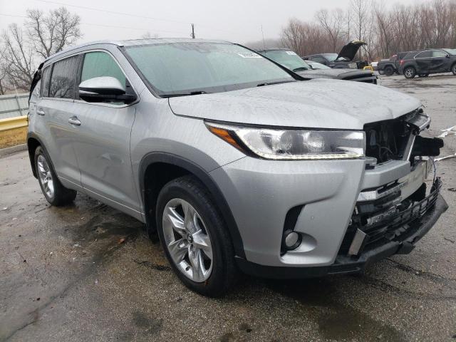 Photo 4 from auction – 2017 TOYOTA HIGHLANDER with VIN 5TDDZRFH3HS449867