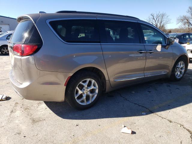 Photo 3 from auction – 2017 CHRYSLER PACIFICA T with VIN 2C4RC1BG6HR661273