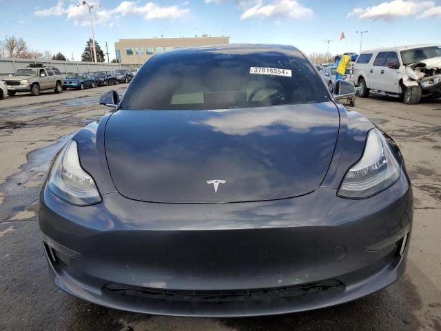 Photo 5 from auction – 2018 TESLA MODEL 3 with VIN 5YJ3E1EB3JF100501