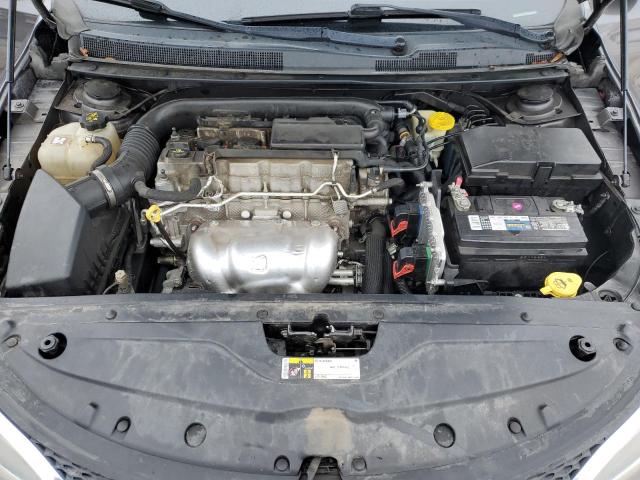 Photo 11 from auction – 2015 CHRYSLER 200 LIMITE with VIN 1C3CCCAB3FN747419