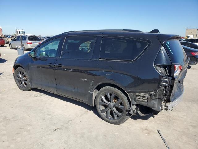 Photo 2 from auction – 2020 CHRYSLER PACIFICA L with VIN 2C4RC1GG3LR141033