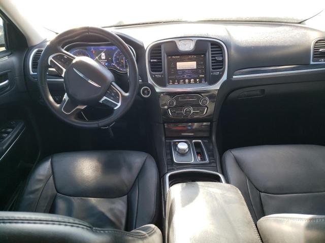 Photo 8 from auction – 2015 CHRYSLER 300 LIMITE with VIN 2C3CCAAG7FH931254