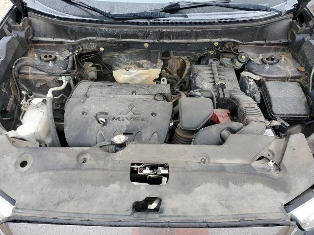 Photo 12 from auction – 2016 MITSUBISHI OUTLANDER with VIN JA4AP4AW2GZ050795