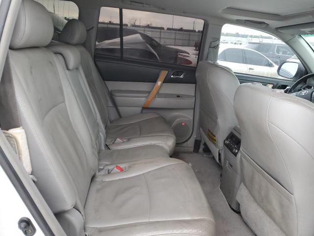 Photo 11 from auction – 2008 TOYOTA HIGHLANDER with VIN JTEEW44A782021986