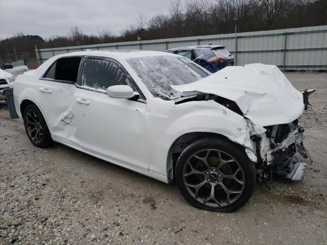Photo 4 from auction – 2018 CHRYSLER 300 S with VIN 2C3CCABG0JH141060