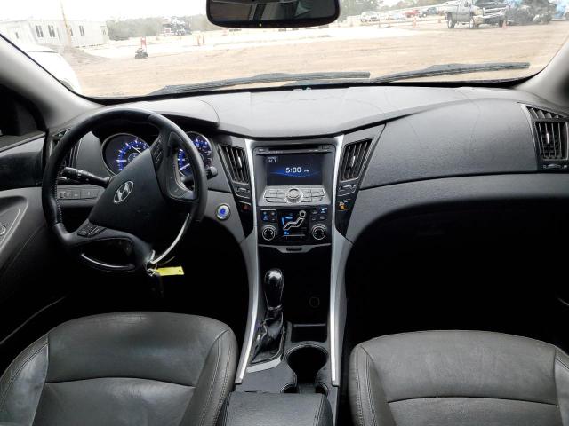 Photo 8 from auction – 2011 HYUNDAI SONATA SE with VIN 5NPEC4AC2BH304403