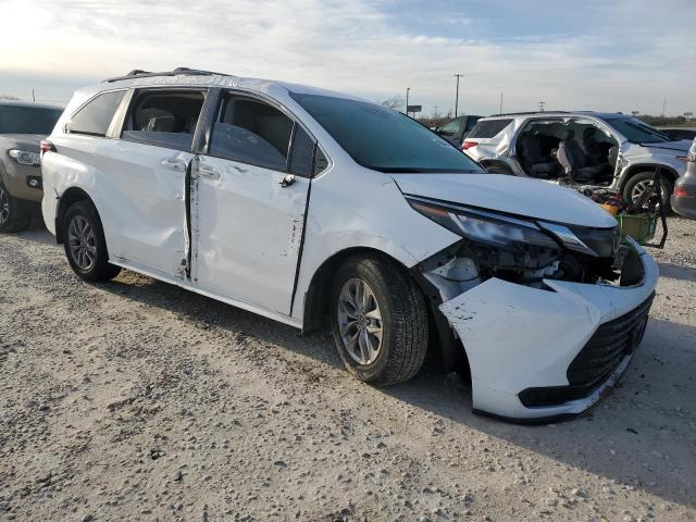 Photo 4 from auction – 2022 TOYOTA SIENNA LE with VIN 5TDKRKEC8NS078902