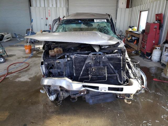 Photo 5 from auction – 2004 GMC NEW SIERRA with VIN 2GTEC19T141136714
