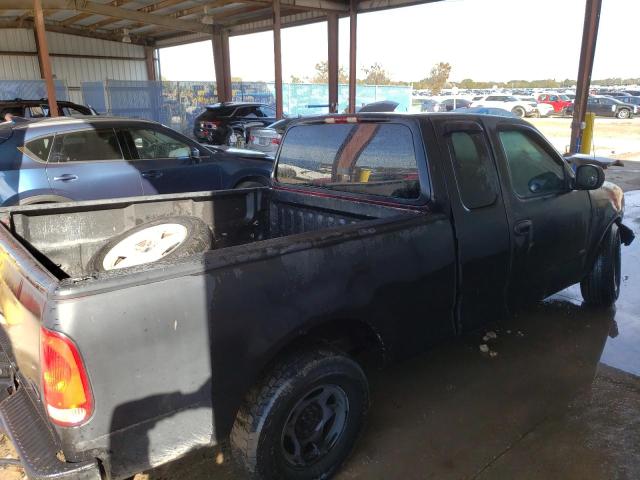 Photo 3 from auction – 2001 FORD F150 with VIN 1FTRX17W11KC65731