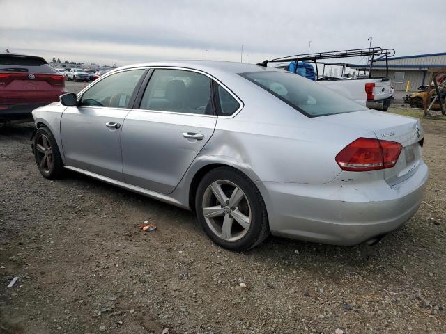 Photo 2 from auction – 2015 VOLKSWAGEN PASSAT S with VIN 1VWAT7A32FC092035