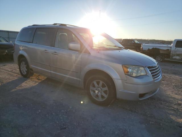 Photo 4 from auction – 2010 CHRYSLER TOWN & COU with VIN 2A4RR5D19AR300814