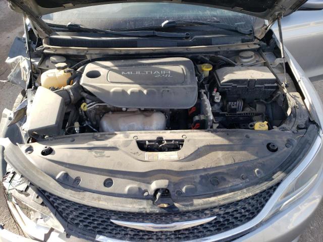 Photo 11 from auction – 2016 CHRYSLER 200 LIMITE with VIN 1C3CCCAB6GN185128