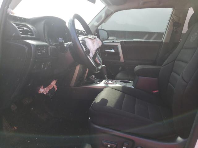 Photo 7 from auction – 2015 TOYOTA 4RUNNER SR with VIN JTEBU5JR4F5259184