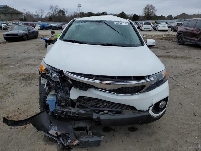 Photo 5 from auction – 2013 KIA SORENTO LX with VIN 5XYKT3A13DG413894