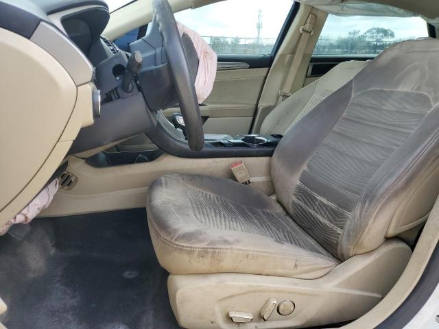 Photo 7 from auction – 2016 FORD FUSION SE with VIN 3FA6P0H75GR146241