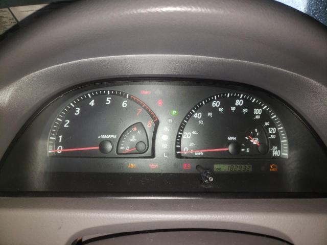Photo 9 from auction – 2002 TOYOTA CAMRY LE with VIN 4T1BE30K92U049153