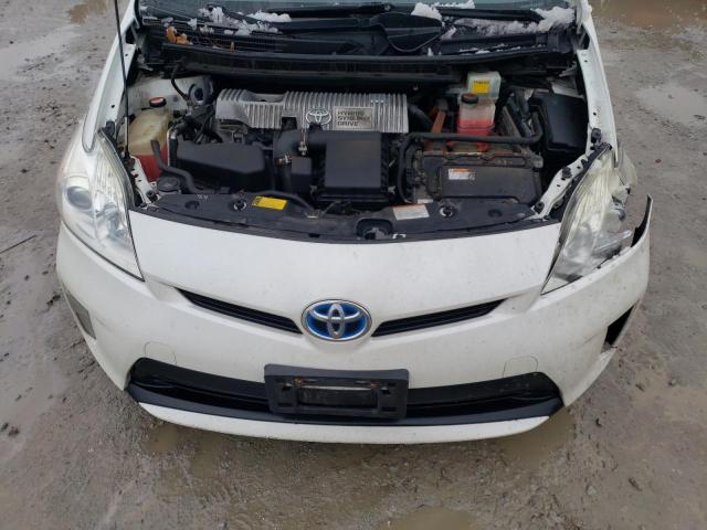 Photo 11 from auction – 2015 TOYOTA PRIUS with VIN JTDKN3DUXF0442396