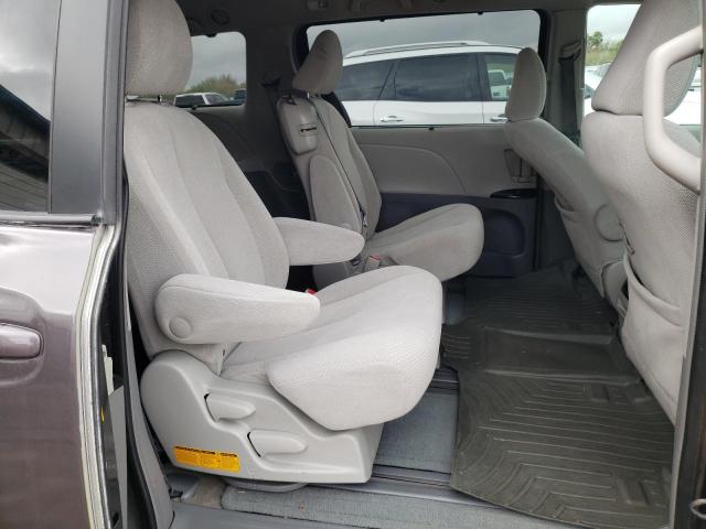 Photo 11 from auction – 2013 TOYOTA SIENNA LE with VIN 5TDKK3DC2DS304717