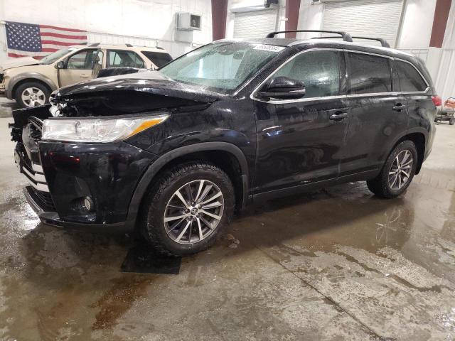 TOYOTA HIGHLANDER 2019 with VIN 5TDJZRFH8KS702563 - Photo from auction