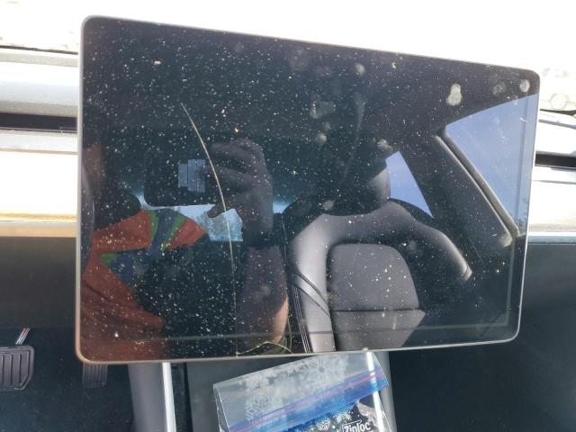 Photo 9 from auction – 2018 TESLA MODEL 3 with VIN 5YJ3E1EA2JF018024