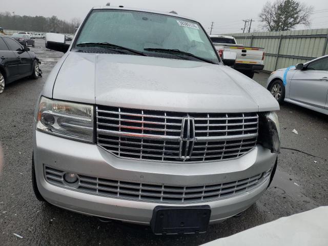 Photo 5 from auction – 2011 LINCOLN NAVIGATOR with VIN 5LMJJ2H51BEJ03309