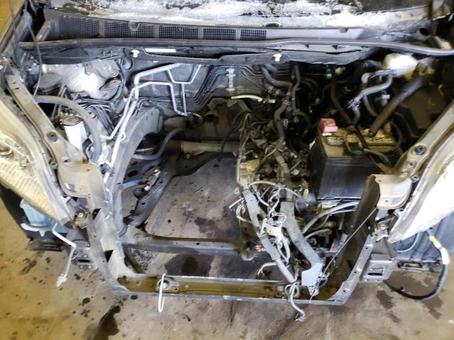 Photo 12 from auction – 2018 TOYOTA SIENNA LE with VIN 5TDKZ3DC0JS953939