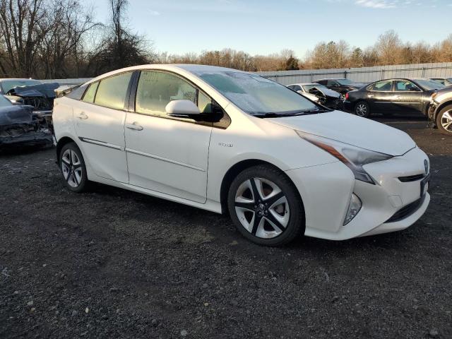 Photo 4 from auction – 2016 TOYOTA PRIUS with VIN JTDKARFU9G3505743