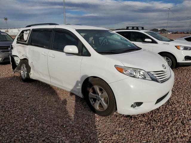 Photo 4 from auction – 2017 TOYOTA SIENNA LE with VIN 5TDKZ3DC7HS816703