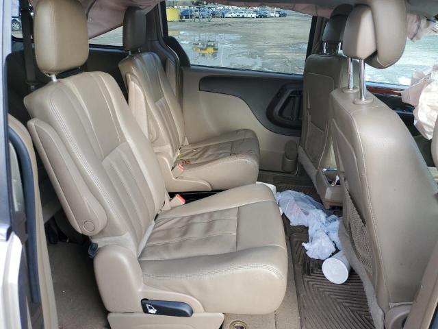 Photo 10 from auction – 2016 CHRYSLER TOWN & COU with VIN 2C4RC1BG7GR133756