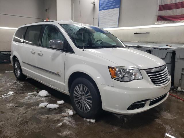 Photo 4 from auction – 2013 CHRYSLER TOWN & COU with VIN 2C4RC1CG8DR536123