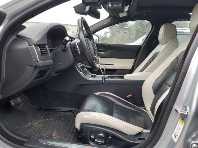 Photo 7 from auction – 2018 JAGUAR XF S with VIN SAJBM2FV0JCY63085