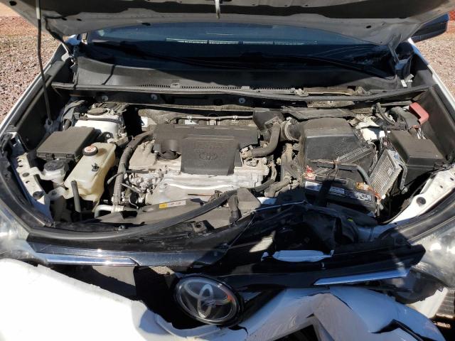 Photo 12 from auction – 2017 TOYOTA RAV4 LE with VIN JTMBFREV9HJ155944