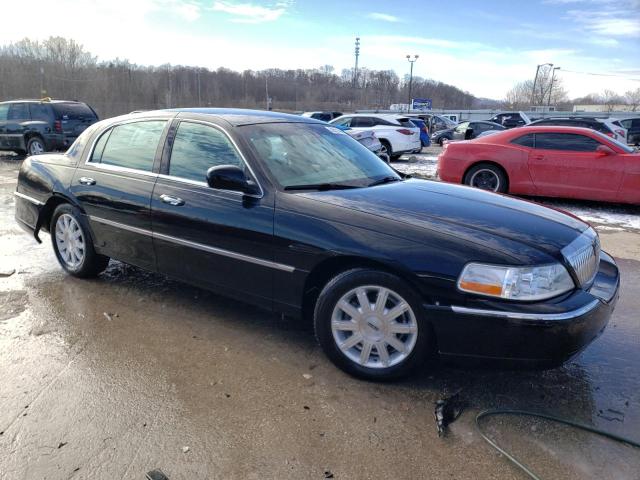 Photo 4 from auction – 2010 LINCOLN TOWN CAR S with VIN 2LNBL8CV7AX628030