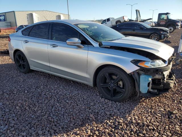 Photo 4 from auction – 2016 FORD FUSION SE with VIN 3FA6P0HD8GR115622