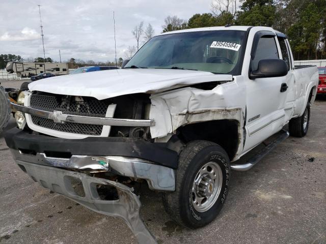 CHEVROLET SILVERADO 2003 with VIN 1GCHC29U43E158361 - Photo from auction