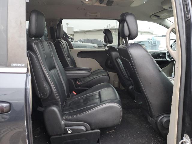 Photo 11 from auction – 2014 CHRYSLER TOWN & COU with VIN 2C4RC1BG4ER133890