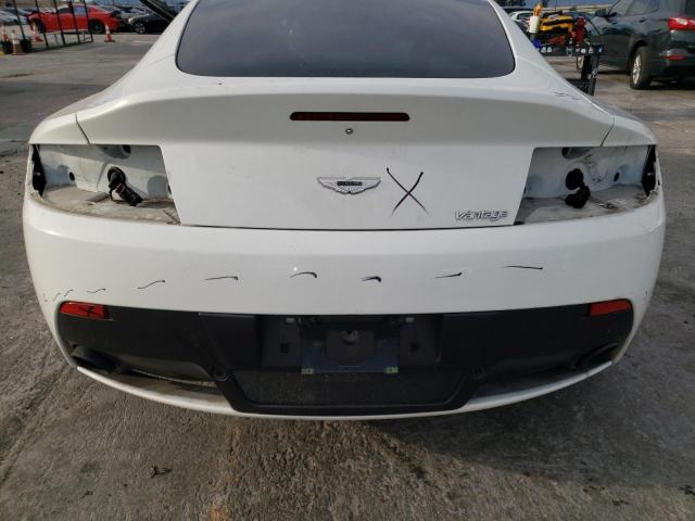 Photo 10 from auction – 2014 ASTON MARTIN V8 VANTAGE with VIN SCFEKBAK4EGC18201