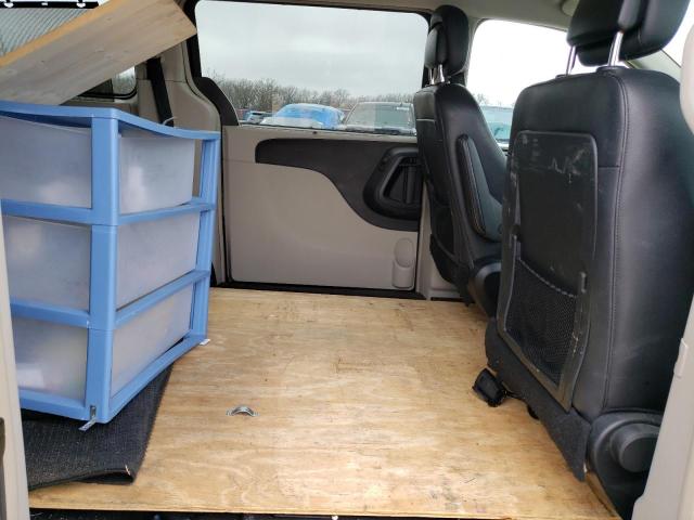 Photo 10 from auction – 2014 CHRYSLER TOWN & COU with VIN 2C4RC1BG8ER277779