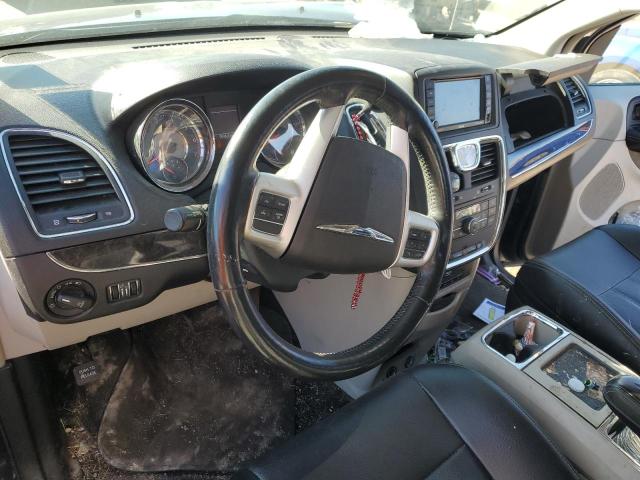 Photo 8 from auction – 2014 CHRYSLER TOWN & COU with VIN 2C4RC1CG4ER372533