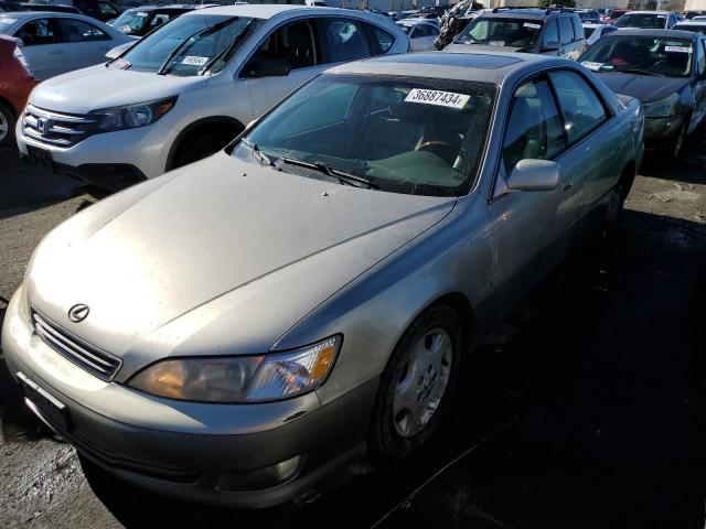 LEXUS ES 300 2000 with VIN JT8BF28G9Y5096678 - Photo from auction