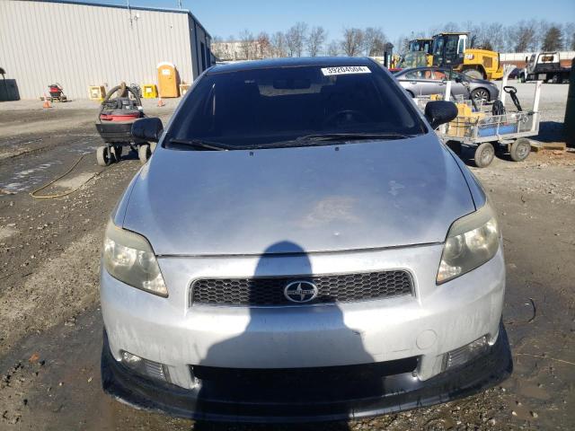 Photo 5 from auction – 2005 TOYOTA SCION TC with VIN JTKDE177650053068