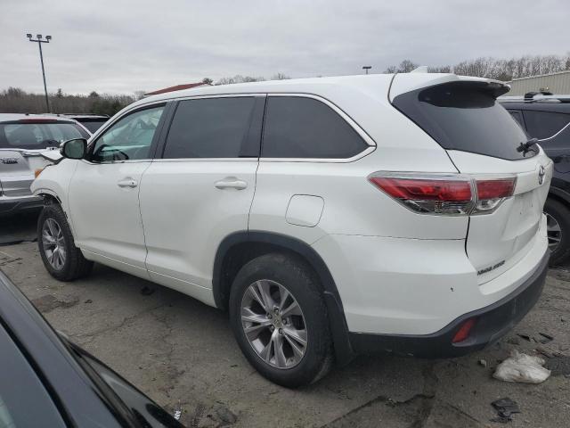 Photo 2 from auction – 2015 TOYOTA HIGHLANDER with VIN 5TDBKRFH0FS166867