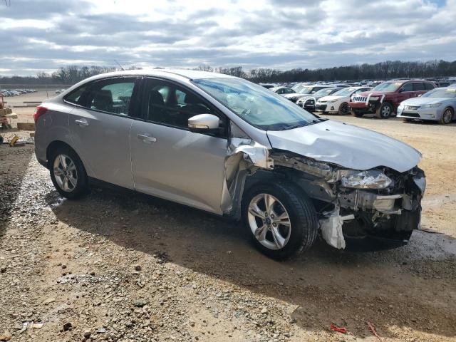 Photo 4 from auction – 2013 FORD FOCUS with VIN 1FADP3F28DL291557